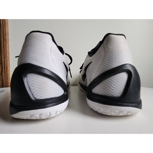 Size 14 - Men's Nike Hyperchase TB White Black Good pre-owned condition - Picture 7 of 9